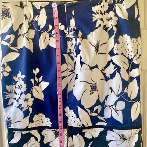 White House Black Market Pencil Skirt 22.5”